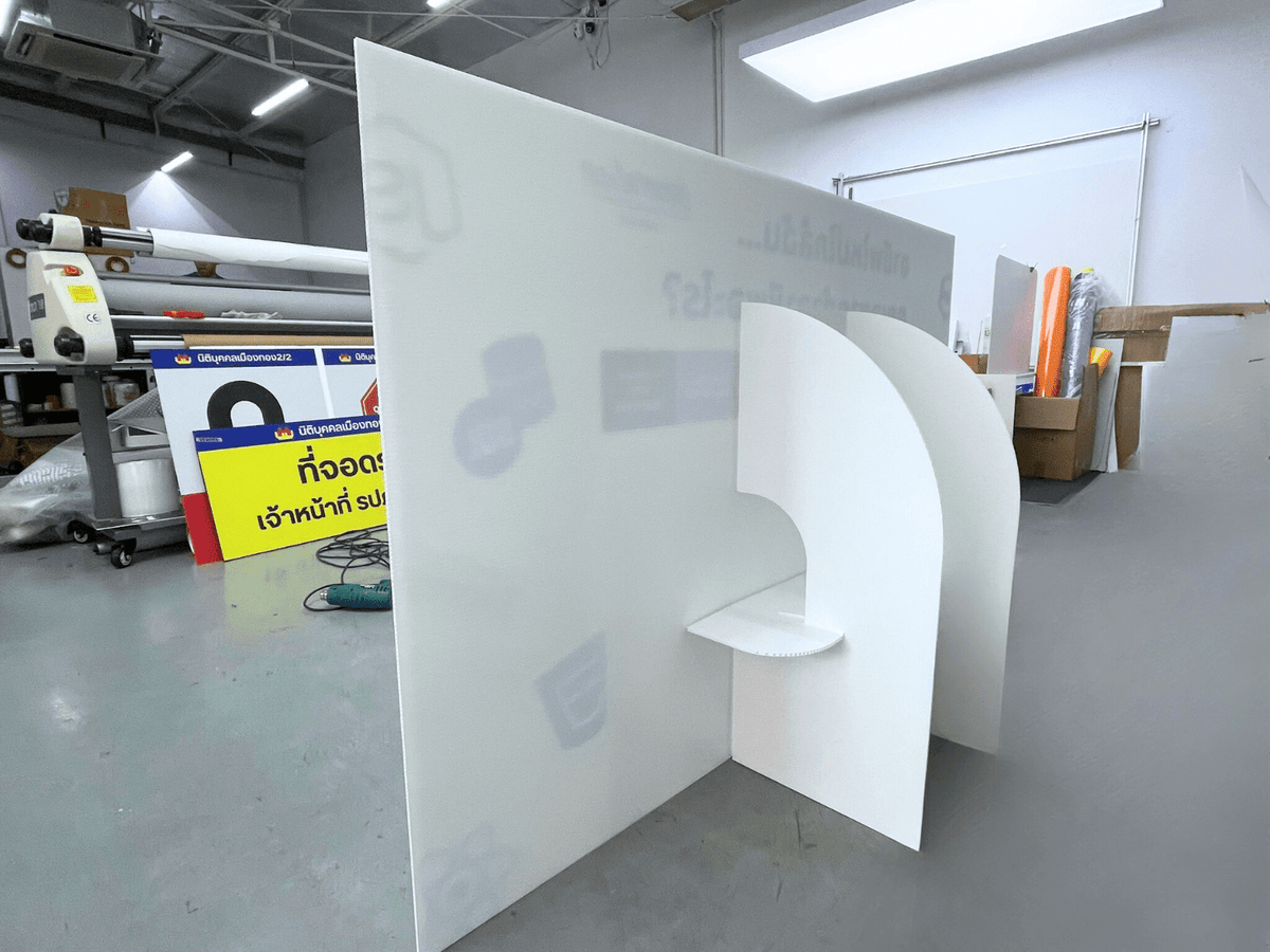 ฉากนิทรรศการ กล่องโหวต กล่องใส่ลูกบอล ดีไซน์แข็งแรง เหมาะสำหรับงานอีเวนต์และกิจกรรมส่งเสริมการขาย