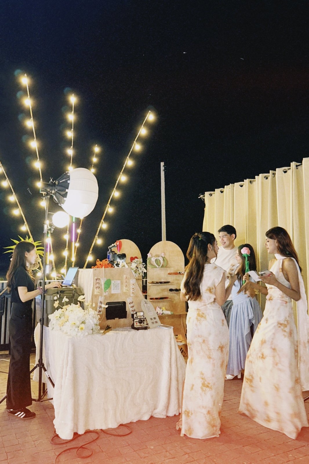 Photobooth for Weddings, Seminars, and Corporate Events