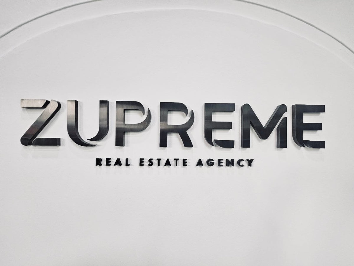 ป้ายองค์กร ดีไซน์เรียบหรู สื่อความน่าเชื่อถือ เหมาะสำหรับบริษัท สมาคม และสถาบันการศึกษา