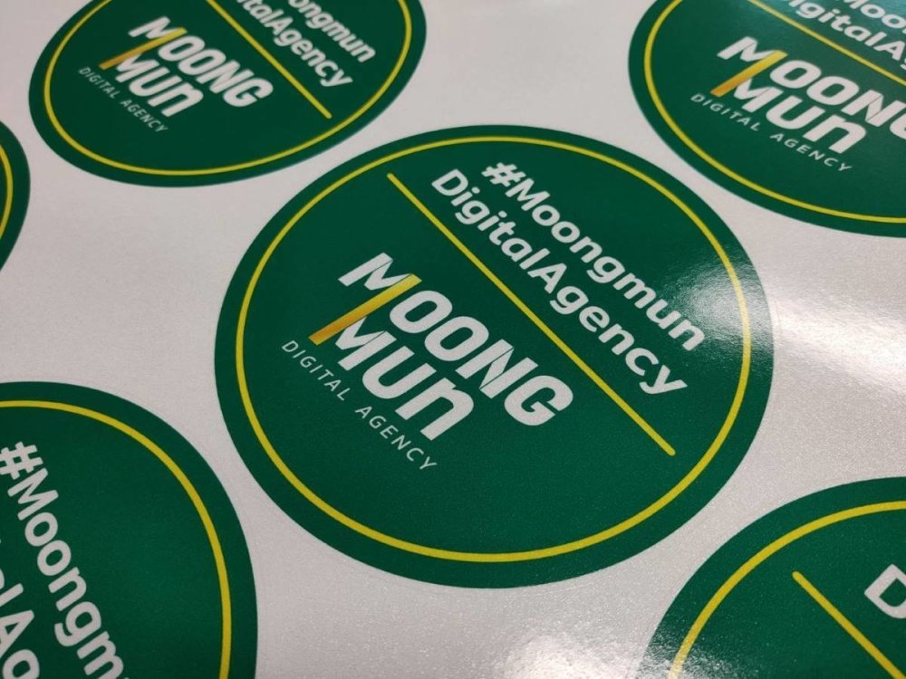 สติ๊กเกอร์ฉลากสินค้ากันน้ำขาวด้าน สติกเกอร์แปะซอง สติ๊กเกอร์ไดคัทวงกลมเป็นดวงๆ