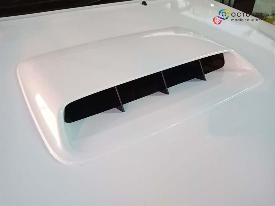 สติ๊กเกอร์ติดรถ Car Wrap แร็ปสติ๊กเกอร์ วัสดุคุณภาพสูง 3M พิมพ์คมชัด ติดทนทาน เหมาะสำหรับโฆษณาและตกแต่งรถทุกประเภท