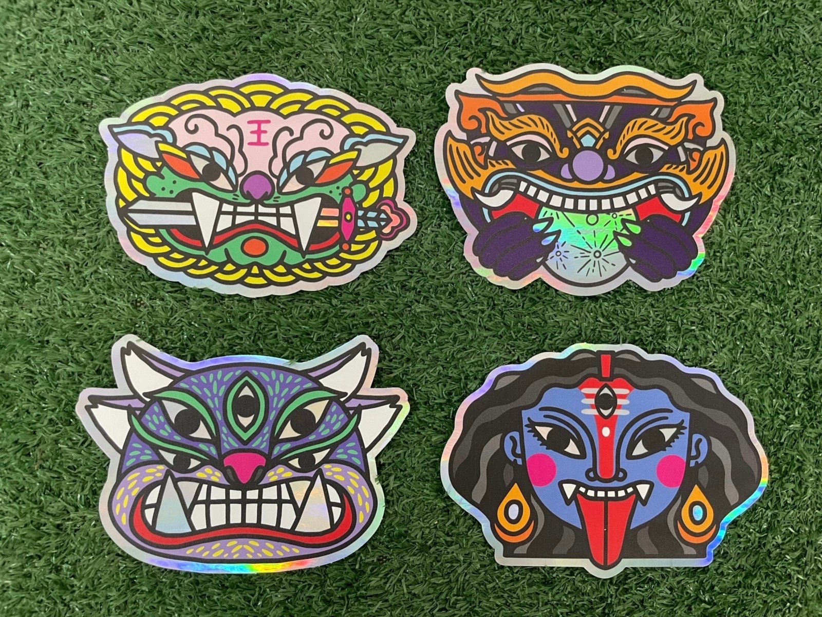 สติ๊กเกอร์ Hologram พิมพ์ลาย การฺตูน พร้อมไดคัท