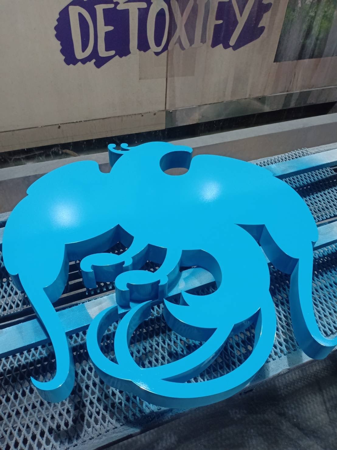 ป้ายศูนย์ปฏิบัติการ ตัวอักษรชัดเจน แข็งแรง เหมาะสำหรับหน่วยงาน องค์กร และอาคารสำนักงาน