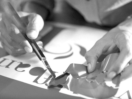 ไดคัท สติ๊กเกอร์ Di-cut Sticker Decal Adhesive Vinyl for Cutting Decal Octopus Media Solutions ไดคัทสติ๊กเกอร์คุณภาพ 3M MACtac Avery ร้านพิมพ์สติกเกอรื พร้อมไดคัทตัวหนังสือ