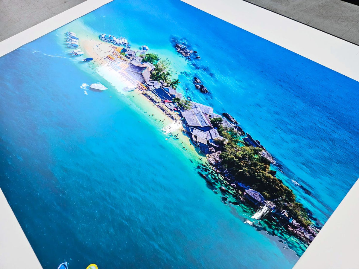 โปสเตอร์นูน สถานที่ท่องเที่ยว พิมพ์สีสด สัมผัสมีมิติ เหมาะสำหรับโปรโมทแหล่งท่องเที่ยว