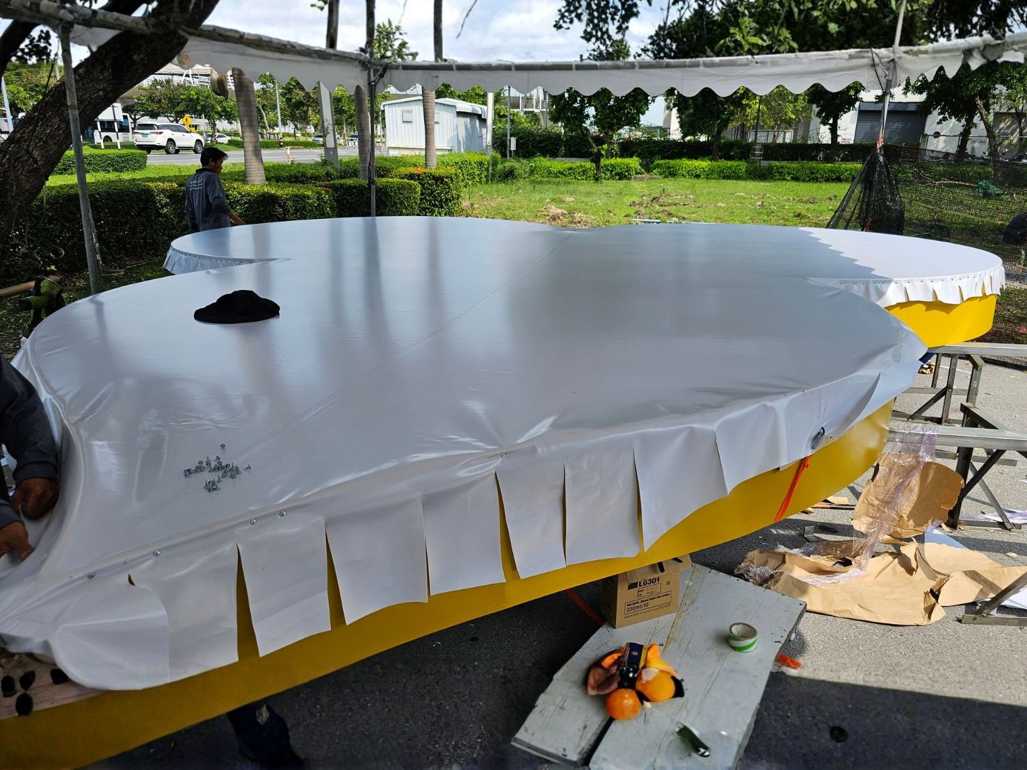 ตัวอย่างงาน ป้ายกล่องไฟไวนิล ป้ายไฟ ไวนิลโปร่งแสง Backlit — จัดส่งทั่วประเทศ โครงสร้าง องค์ประกอบของป้ายกล่องไฟไวนิล โคร