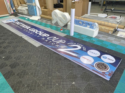 ป้ายไวนิล Pattaya Group Cup ฟุตบอลการกุศล #2 โลโก้ CAAT AOT และสมาคมฟุตบอลพัทยา