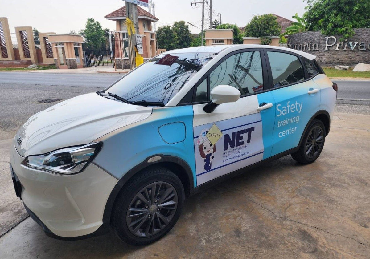 สติ๊กเกอร์แต่งรถ EV - Octopus Media Solutions รับทำสติ๊กเกอร์ สติ๊กเกอร์ติดรถ สติ๊กเกอร์ไดคัท สติ๊กเกอร์