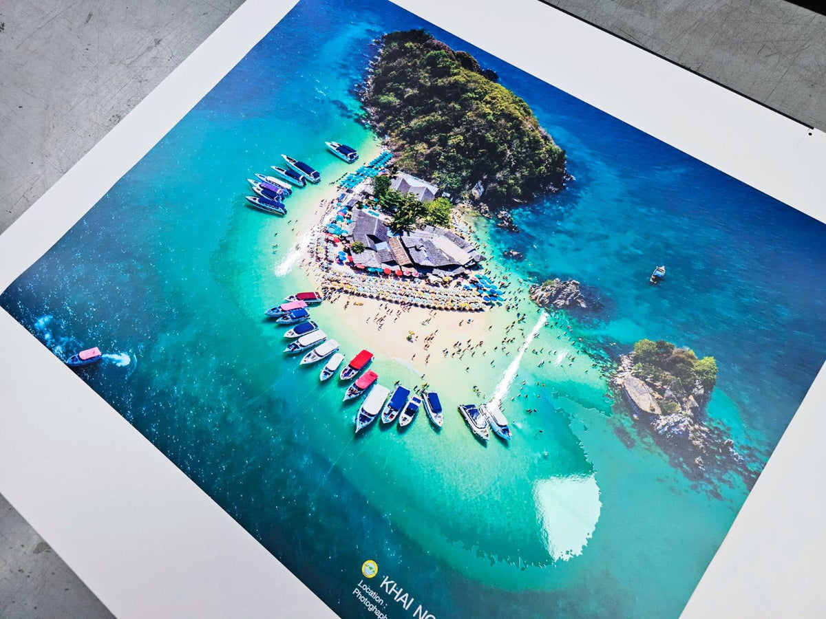 โปสเตอร์นูน สถานที่ท่องเที่ยว พิมพ์สีสด สัมผัสมีมิติ เหมาะสำหรับโปรโมทแหล่งท่องเที่ยว