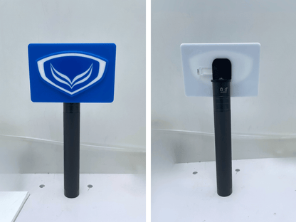 ป้ายไมค์ โลโก้ไมค์ และป้ายหัวไมค์ พิมพ์คมชัด ดีไซน์สวย เหมาะสำหรับงานอีเวนต์ สื่อประชาสัมพันธ์ รายการทีวี และงานโปรโมชัน