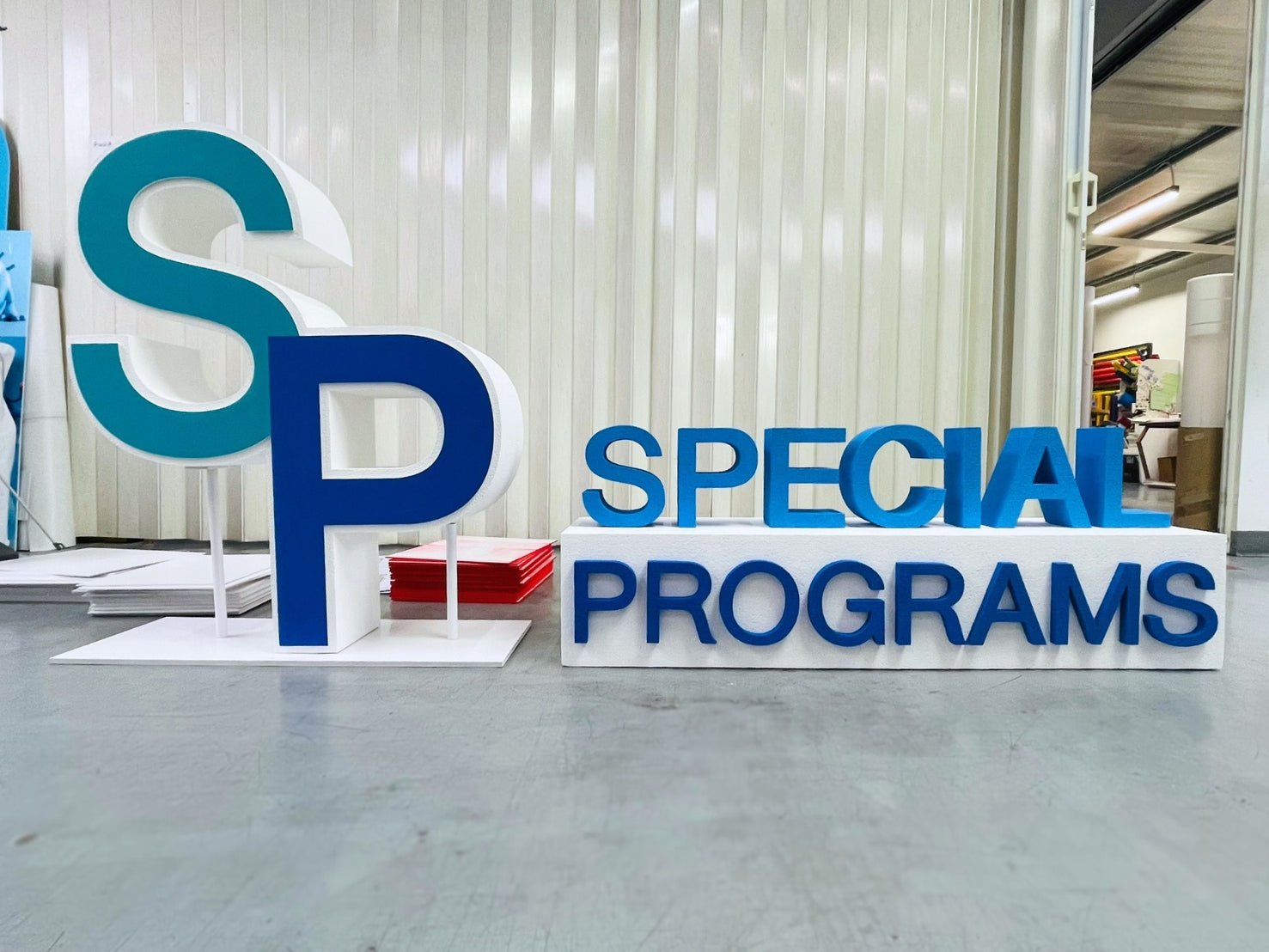 ป้ายโฟม อักษรโฟม โฟมไดคัท ตัวอักษรโฟม ป้ายอักษรโฟม ป้ายโฟมตัวอักษร ตัวหนังสือโฟม ป้ายงานแต่ง ป้ายอีเวนต์ ป้ายเวที ป้ายตกแต่ง