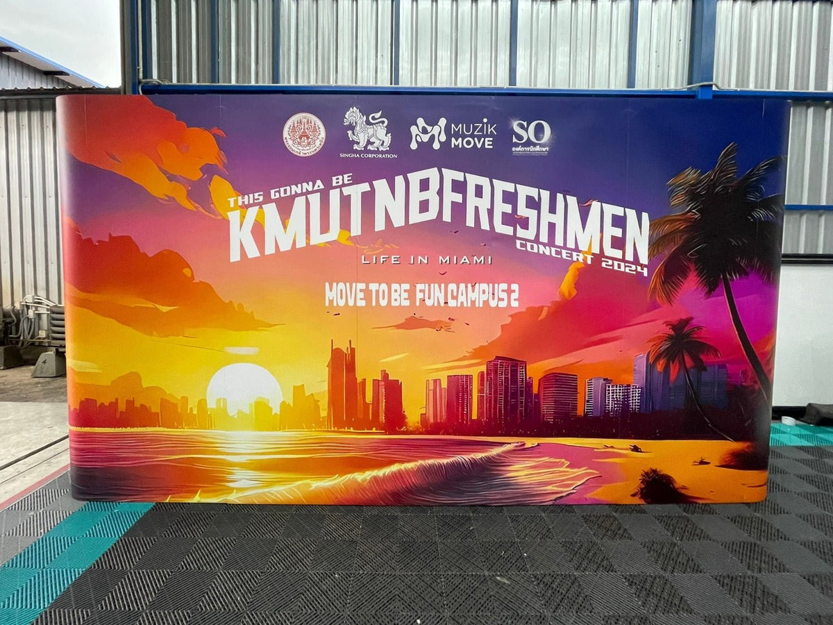 Backdrop แบคดรอปสำเร็จรูป พิมพ์คมชัด ติดตั้งง่าย เหมาะสำหรับงานอีเวนต์ นิทรรศการ และงานโปรโมชัน