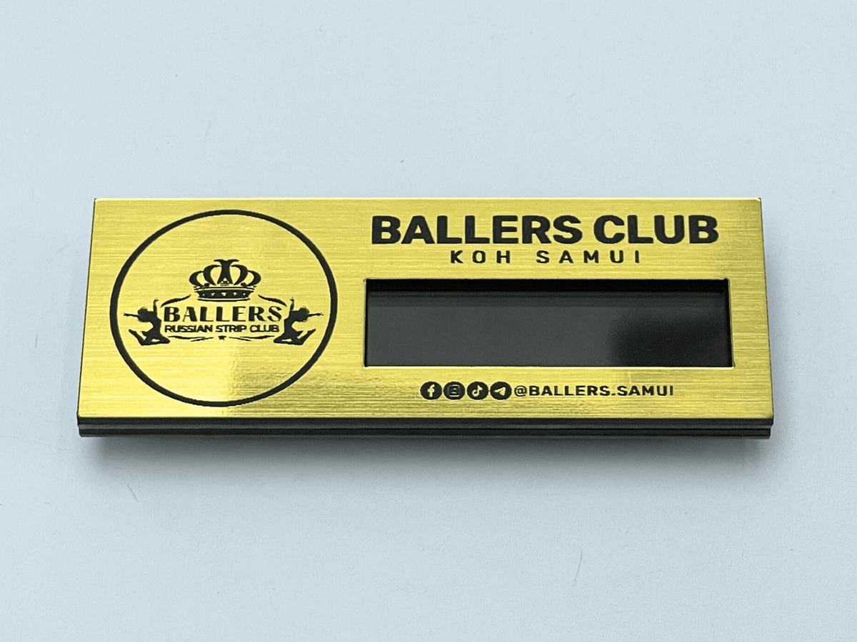 ป้ายชื่อติดอก ป้ายเข็มกลัด แม่เหล็ก เนมแทก ดีไซน์กะทัดรัด เหมาะสำหรับบริษัท และงานอีเวนต์