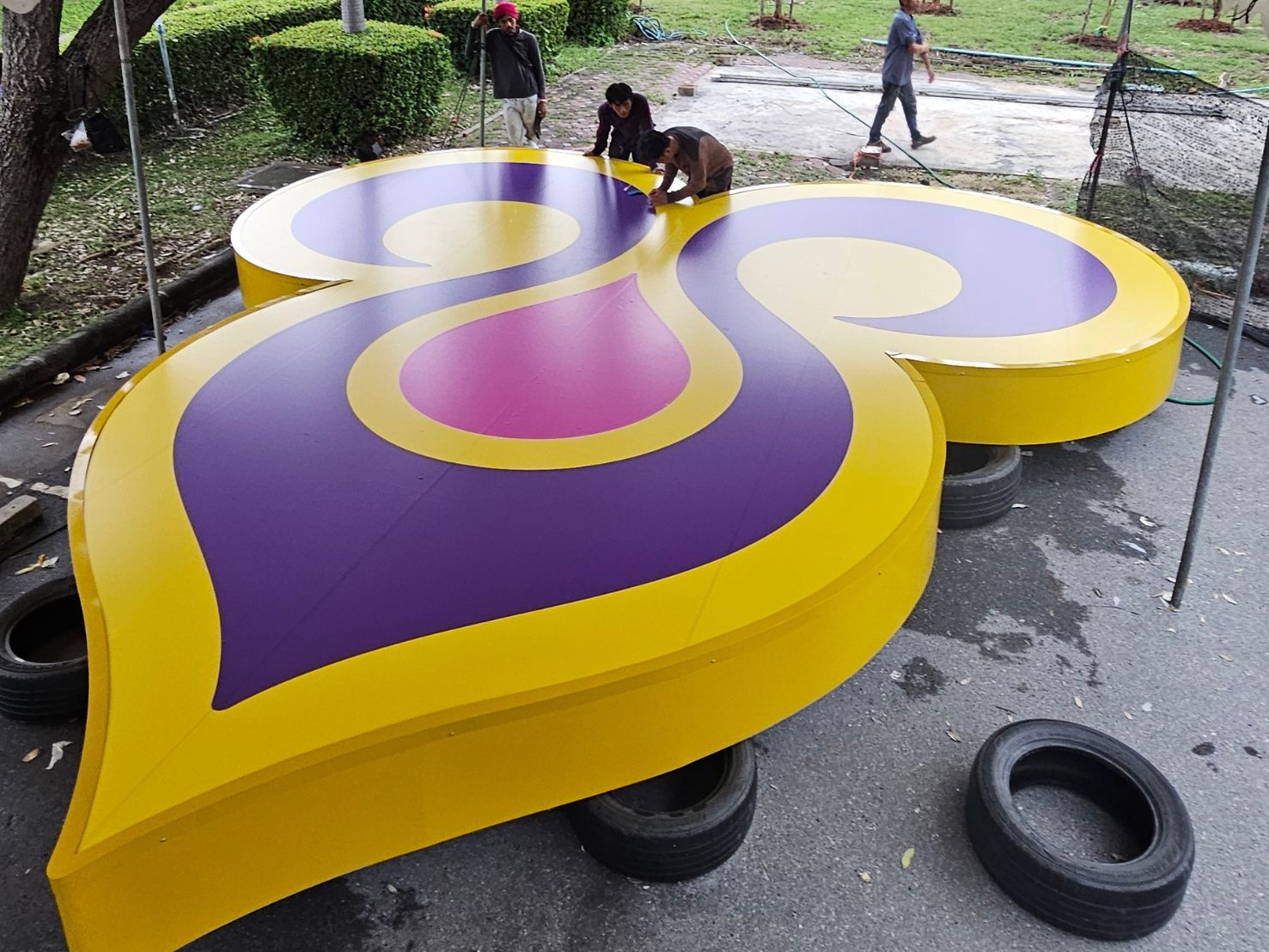 ป้ายไฟโลโก้ขนาดใหญ่ ป้ายไฟโลโก้การบินไทย