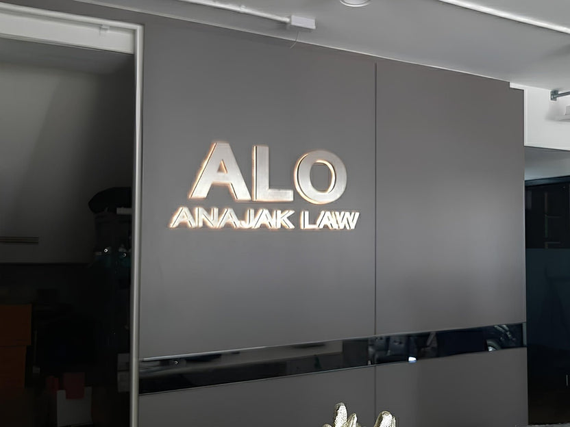 ป้ายบริษัทไฟออกหลัง แสงหรูหรา เด่นชัด เหมาะสำหรับองค์กร บริษัท และอาคารพาณิชย์