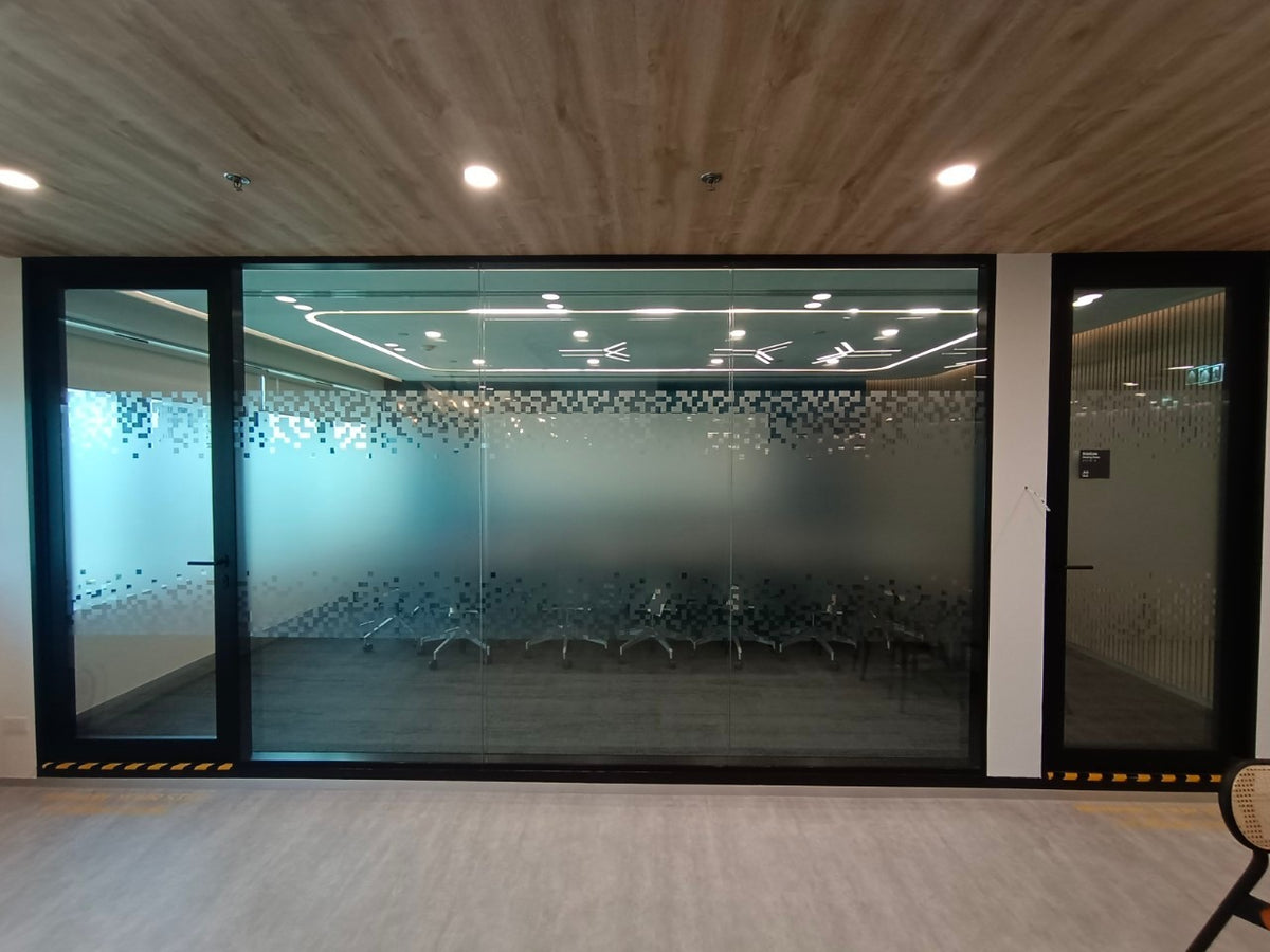 สติ๊กเกอร์ใส Supper clear พิมพ์วานิช พิมพ์ฝ้าขุ่น