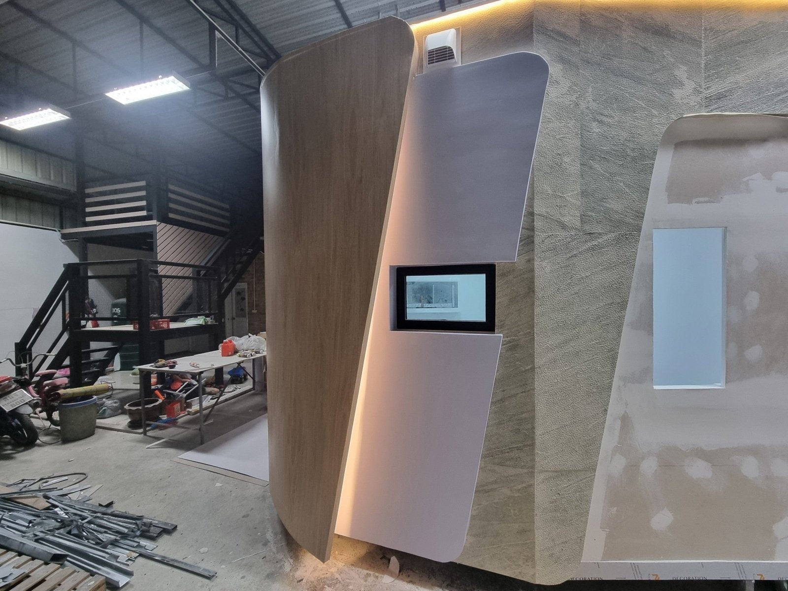 สติ๊กเกอร์ลายไม้ สติ๊กเกอร์ลายหิน พิมพ์คมชัด ลายเสมือนจริง เหมาะสำหรับตกแต่งผนังและเฟอร์นิเจอร์