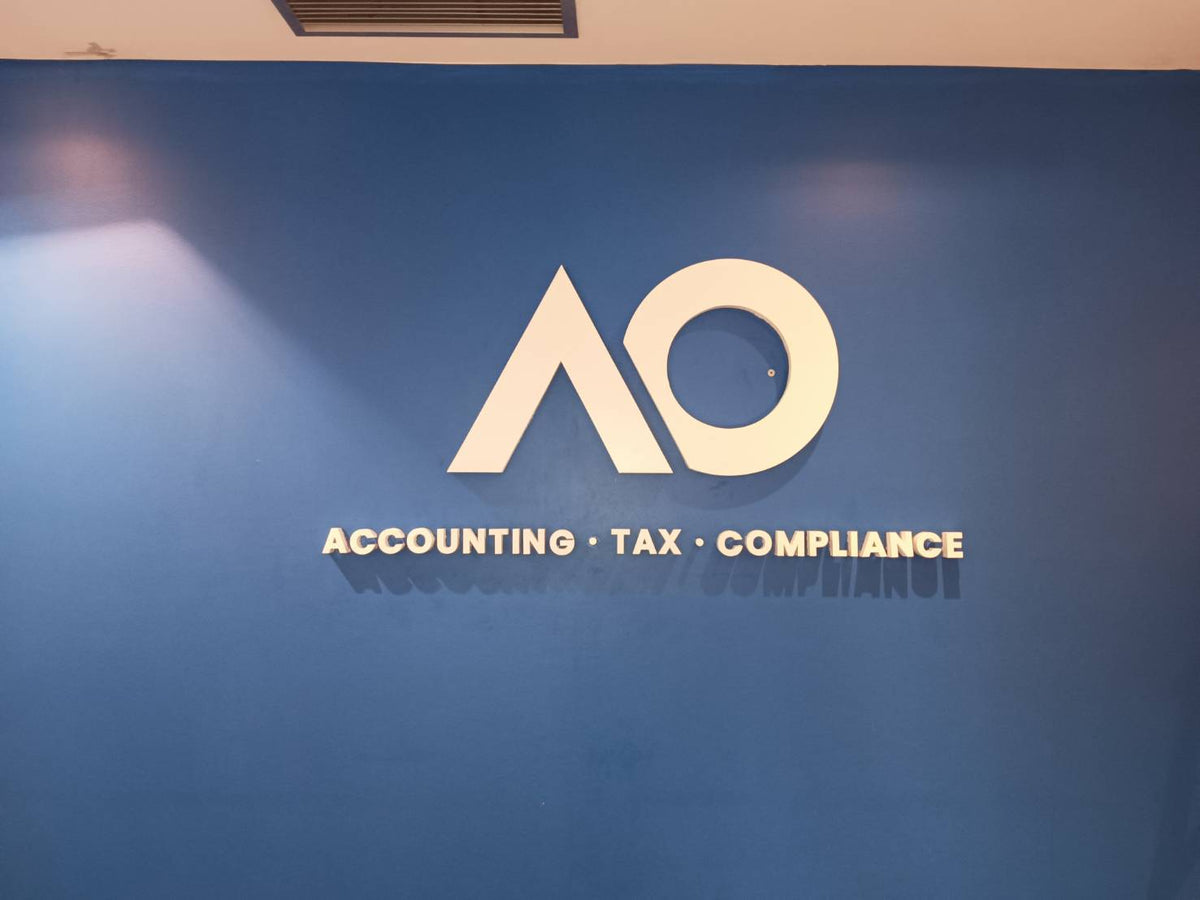 ป้ายบริษัท อักษรโลหะไฟออกหลัง ติดผนัง สวยหรู สว่างโดดเด่น เหมาะสำหรับป้ายสำนักงาน องค์กร ร้านค้า และงานตกแต่งอาคาร