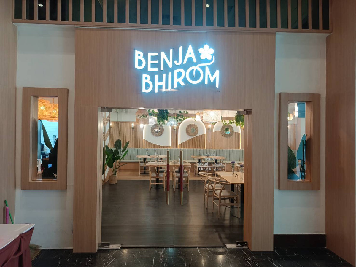 ป้ายบริษัทไฟออกหน้า สว่างชัดเจน ดีไซน์โดดเด่น เหมาะสำหรับองค์กร ร้านค้า และอาคารสำนักงาน