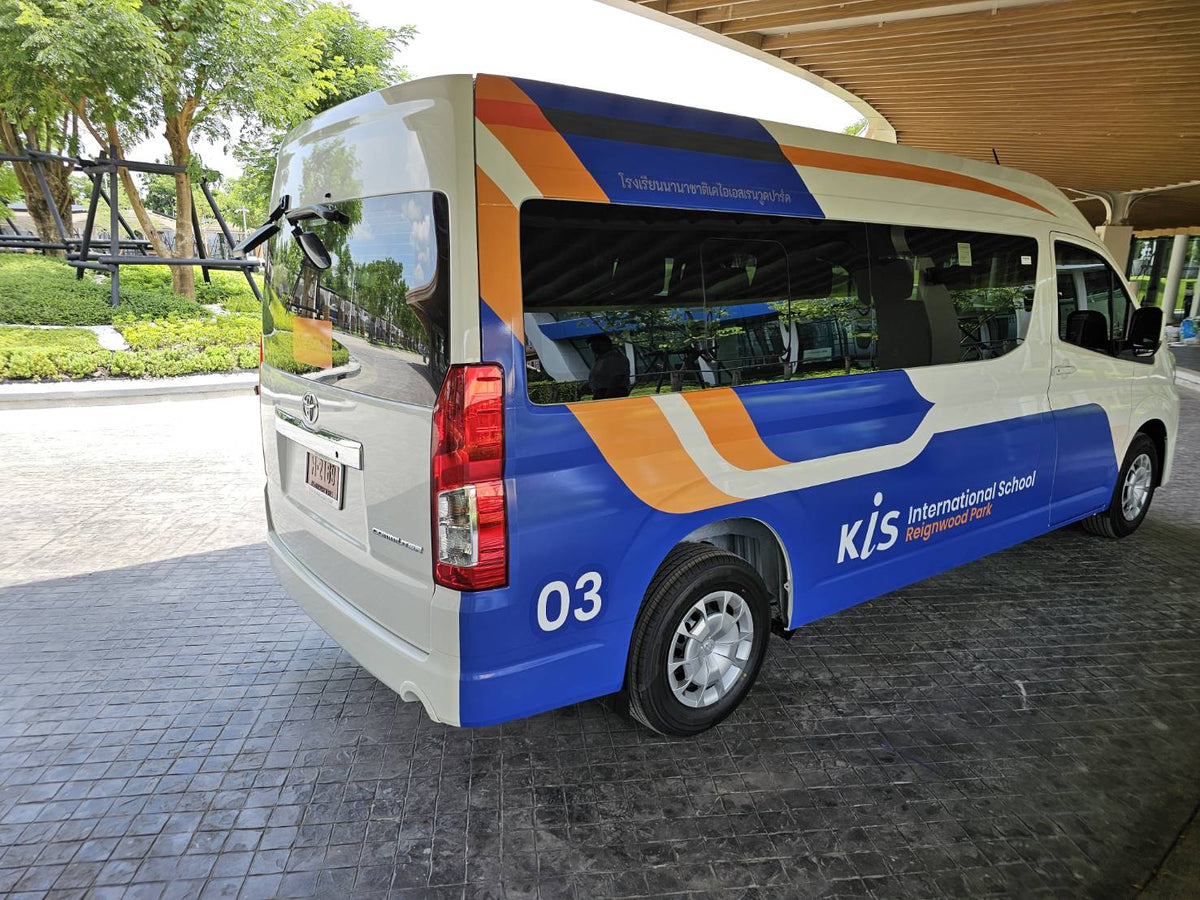 สติ๊กเกอร์ติดรถตู้ Van Wrap Sticker พิมพ์คมชัด วัสดุทนทาน เหมาะสำหรับโฆษณา โปรโมชัน และตกแต่งรถเพื่อสร้างเอกลักษณ์