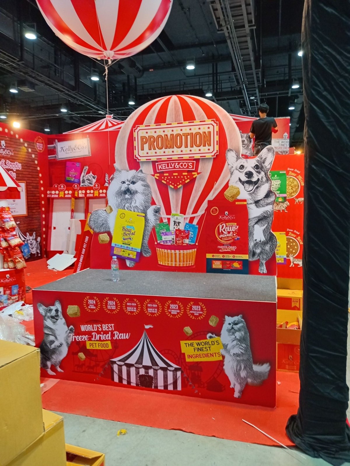 ป้ายโฟมบอร์ดติดผนังบูธงานแสดงสินค้า Expo พิมพ์คมชัด น้ำหนักเบา เหมาะสำหรับงานอีเวนต์