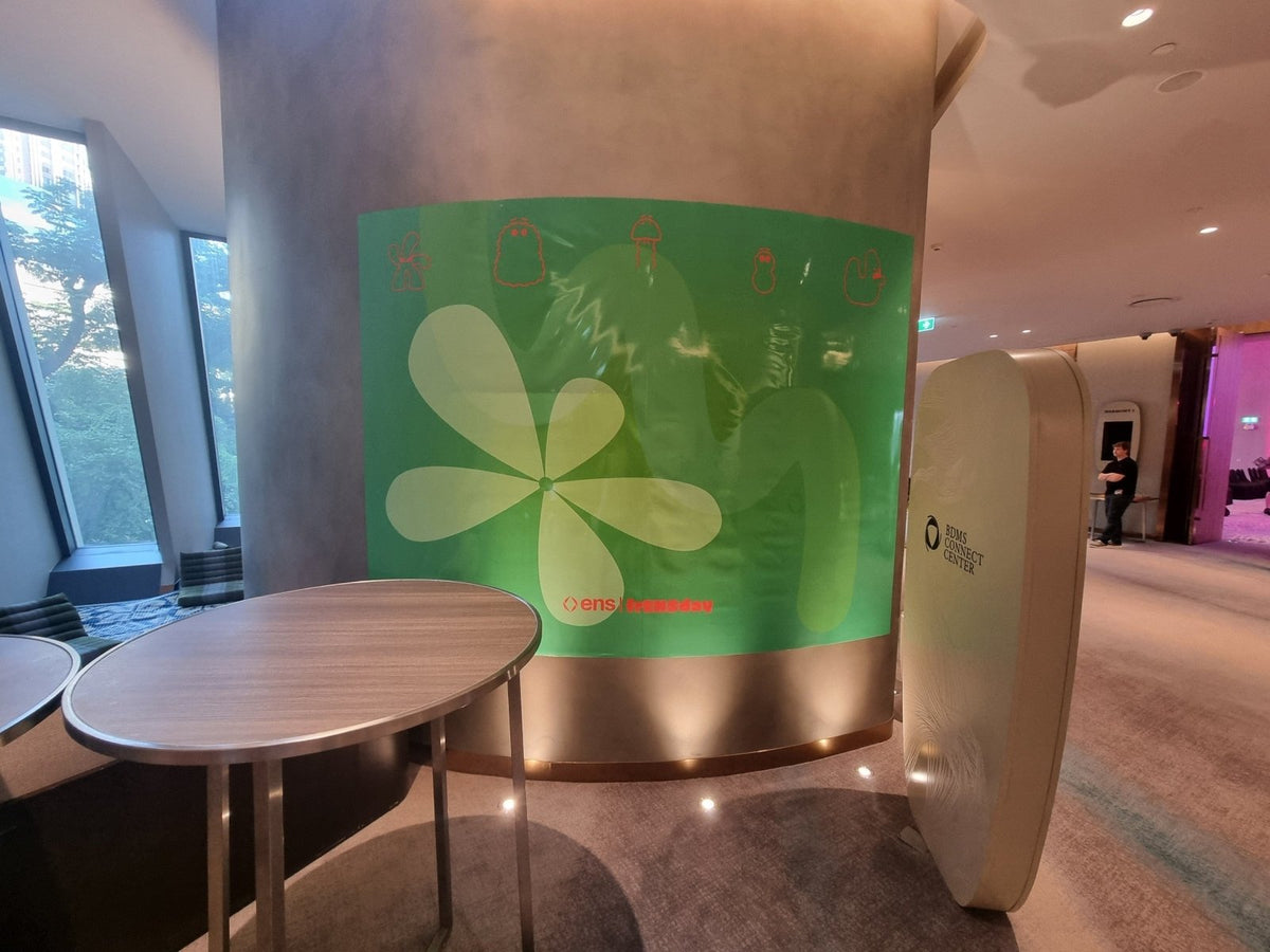 สติ๊กเกอร์ติดเสาอาคาร เสาปูน เสาคอนกรีต พิมพ์คมชัด ทนแดดฝน เหมาะสำหรับประชาสัมพันธ์และโฆษณา