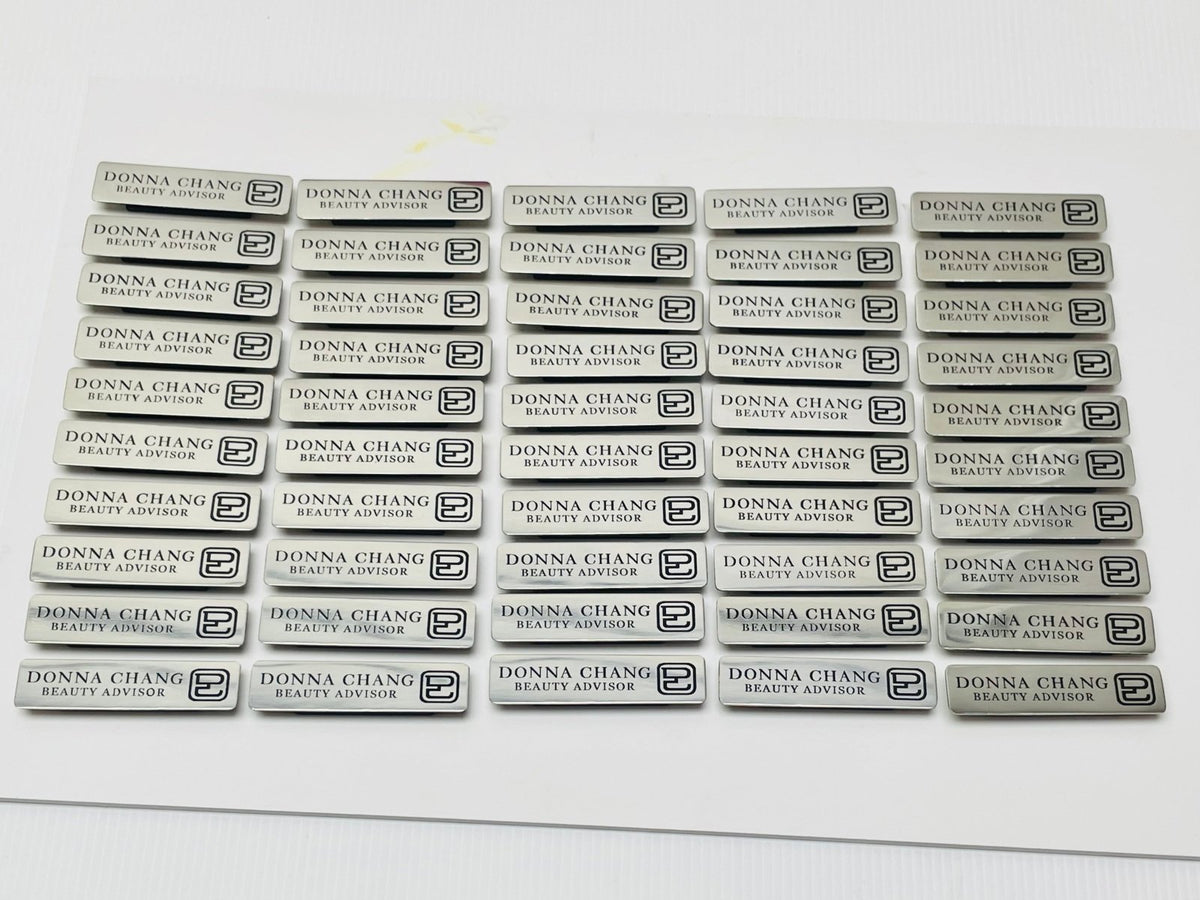 ป้ายเนมเพลท เนมแทก และป้ายกัดกรดเซาะร่อง ตัวอักษรคมชัด ทนทาน เหมาะสำหรับป้ายชื่อบริษัท เครื่องจักร และงานอุตสาหกรรม