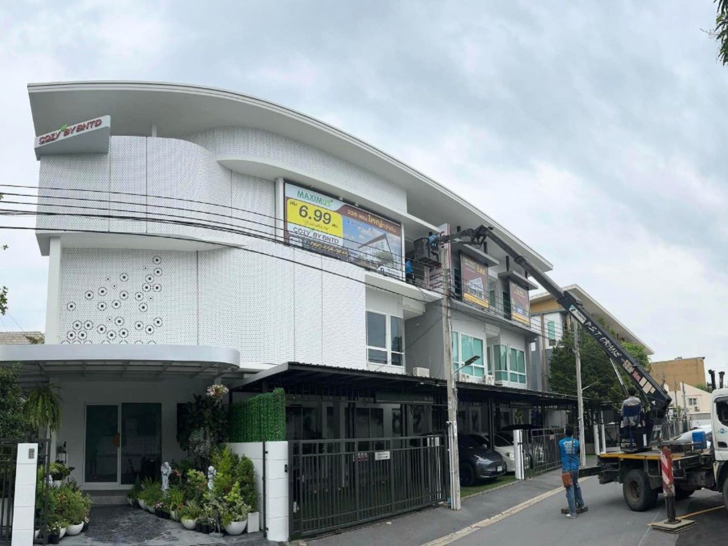 ดีไซน์ Rebranding ป้ายองค์กร ปรับ CI ใหม่ ครบวงจร — ได้ครับ รับงานทั่วประเทศ สำหรับโครงการ Multi-site มีทีม Coor