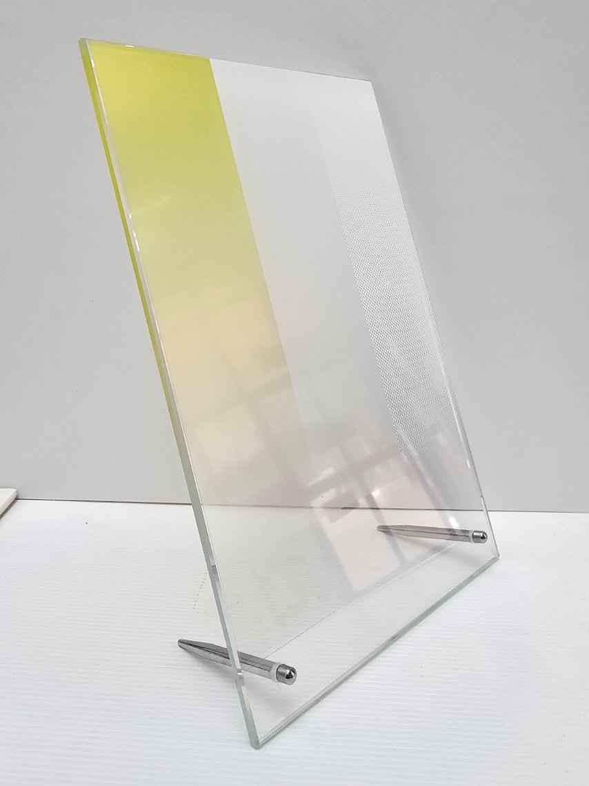 สติ๊กเกอร์ไล่เฉด Gradient Grain Pattern พิมพ์คมชัด เหมาะสำหรับตกแต่งผนัง กระจก และงานดีไซน์