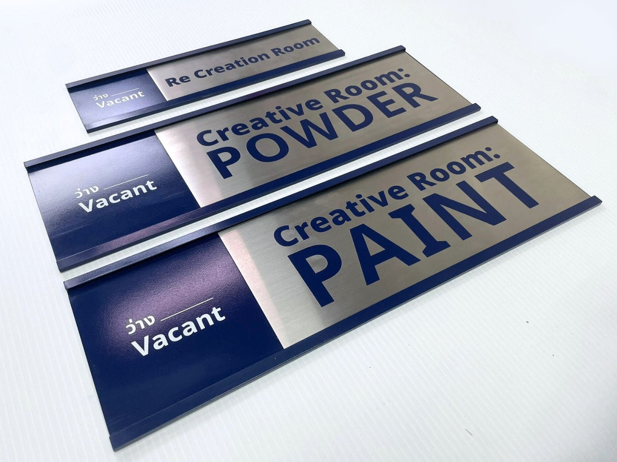 ป้ายรางสอด ว่าง / ไม่ว่าง ดีไซน์ใช้งานง่าย เหมาะสำหรับออฟฟิศ ห้องประชุม และองค์กรธุรกิจ