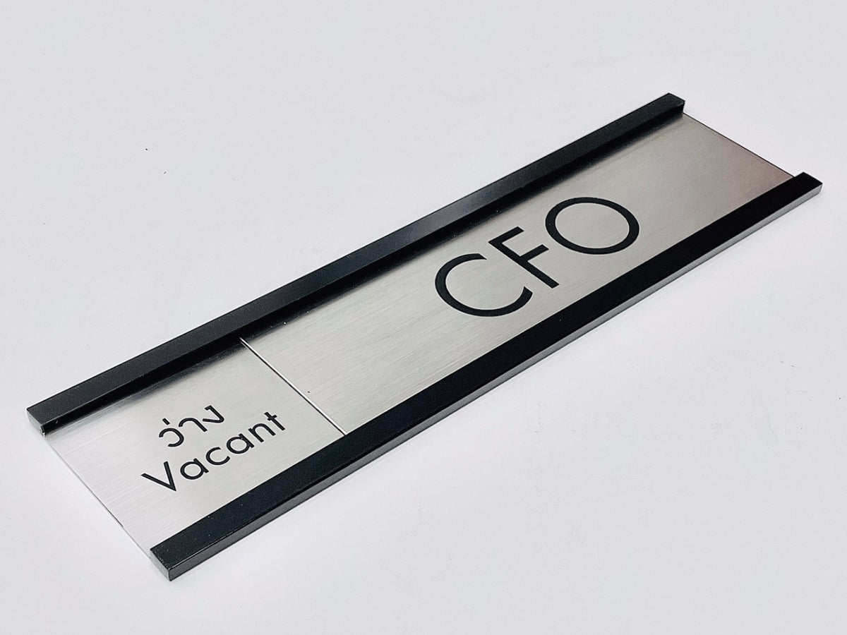 ป้ายรางสอด ว่าง / ไม่ว่าง ดีไซน์ใช้งานง่าย เหมาะสำหรับออฟฟิศ ห้องประชุม และองค์กรธุรกิจ