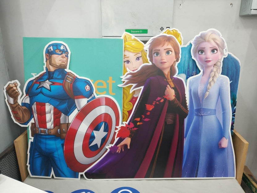 สแตนดี้อนิเมะ สแตนดี้การ์ตูน Standee Anime ดีไซน์สีสด คมชัด เหมาะสำหรับงานอีเวนต์ และร้านค้า