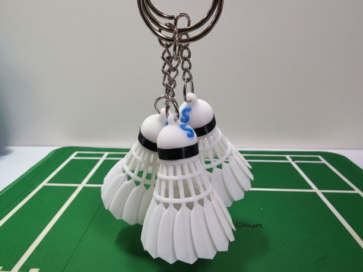 พวงกุญแจลูกแบดไก่ 3D สลักชื่อ