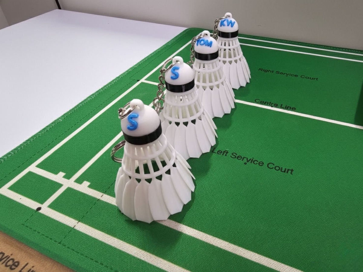 พวงกุญแจลูกแบดไก่ 3D สลักชื่อ