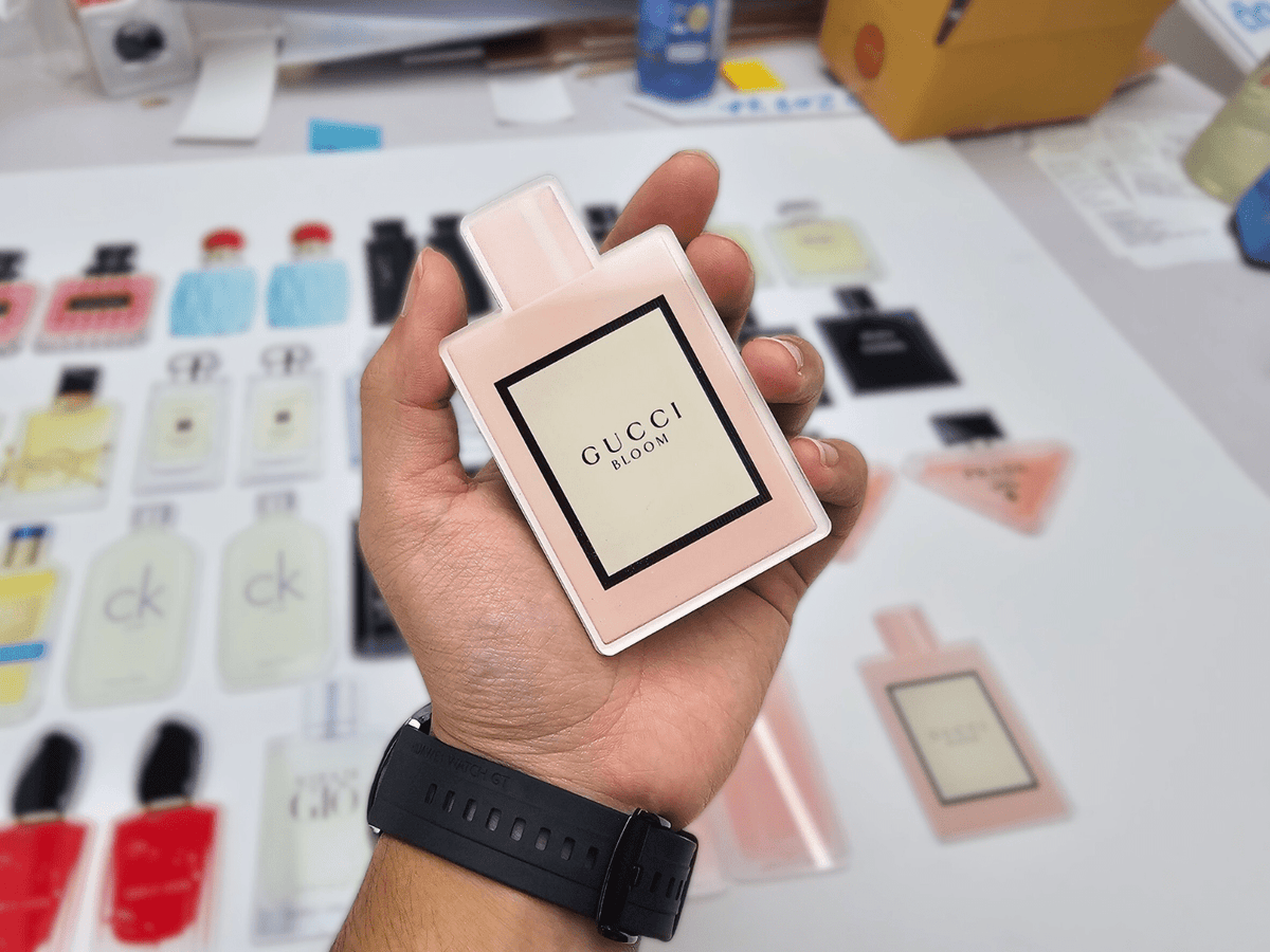 แม่เหล็กอะคริลิค พิมพ์ยูวีคมชัด ใช้ติดตกแต่งหรือเป็นของที่ระลึก เหมาะสำหรับงานโปรโมชัน