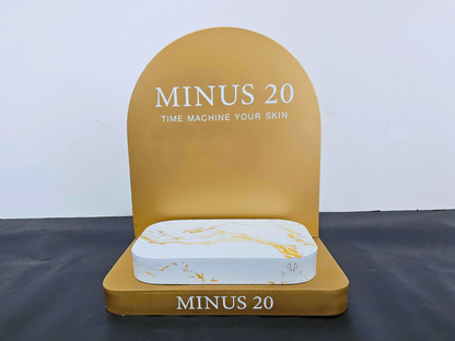 ดิสเพลย์ชั้นวางสินค้าอะคริลิค โปร่งใส ดีไซน์หรูหรา เหมาะสำหรับโชว์สินค้าและงานแสดงสินค้า