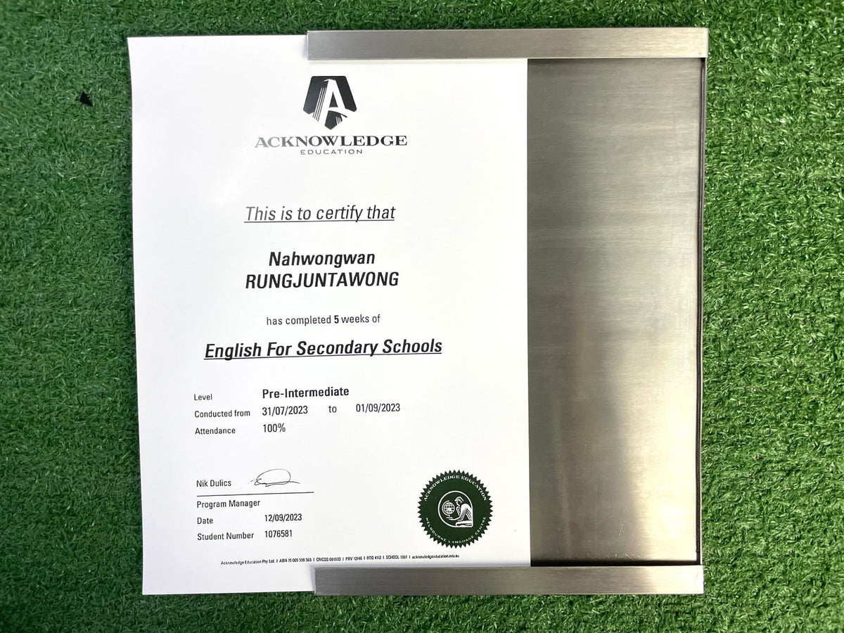 ใบประกาศนียบัตร Certificate พิมพ์คุณภาพสูง เหมาะสำหรับมอบรางวัล การศึกษา และงานองค์กร