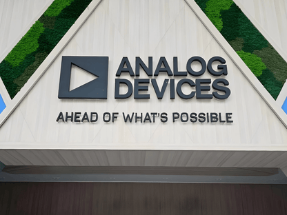 ป้ายบริษัทไฟออกหลัง แสงหรูหรา เด่นชัด เหมาะสำหรับองค์กร บริษัท และอาคารพาณิชย์