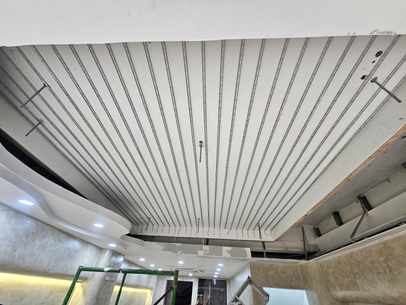 ฝ้ากล่องไฟผ้าบารีซอล Barrisol Stretched Ceiling กระจายแสงนุ่มนวล ดีไซน์หรูหรา เหมาะสำหรับออฟฟิศ ห้างสรรพสินค้า และโชว์รูม