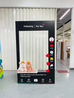 ฉากถ่ายรูปฟิวเจอร์บอร์ด ราคาถูก พิมพ์คมชัด น้ำหนักเบา เหมาะสำหรับงานอีเวนต์และงานแต่งงาน