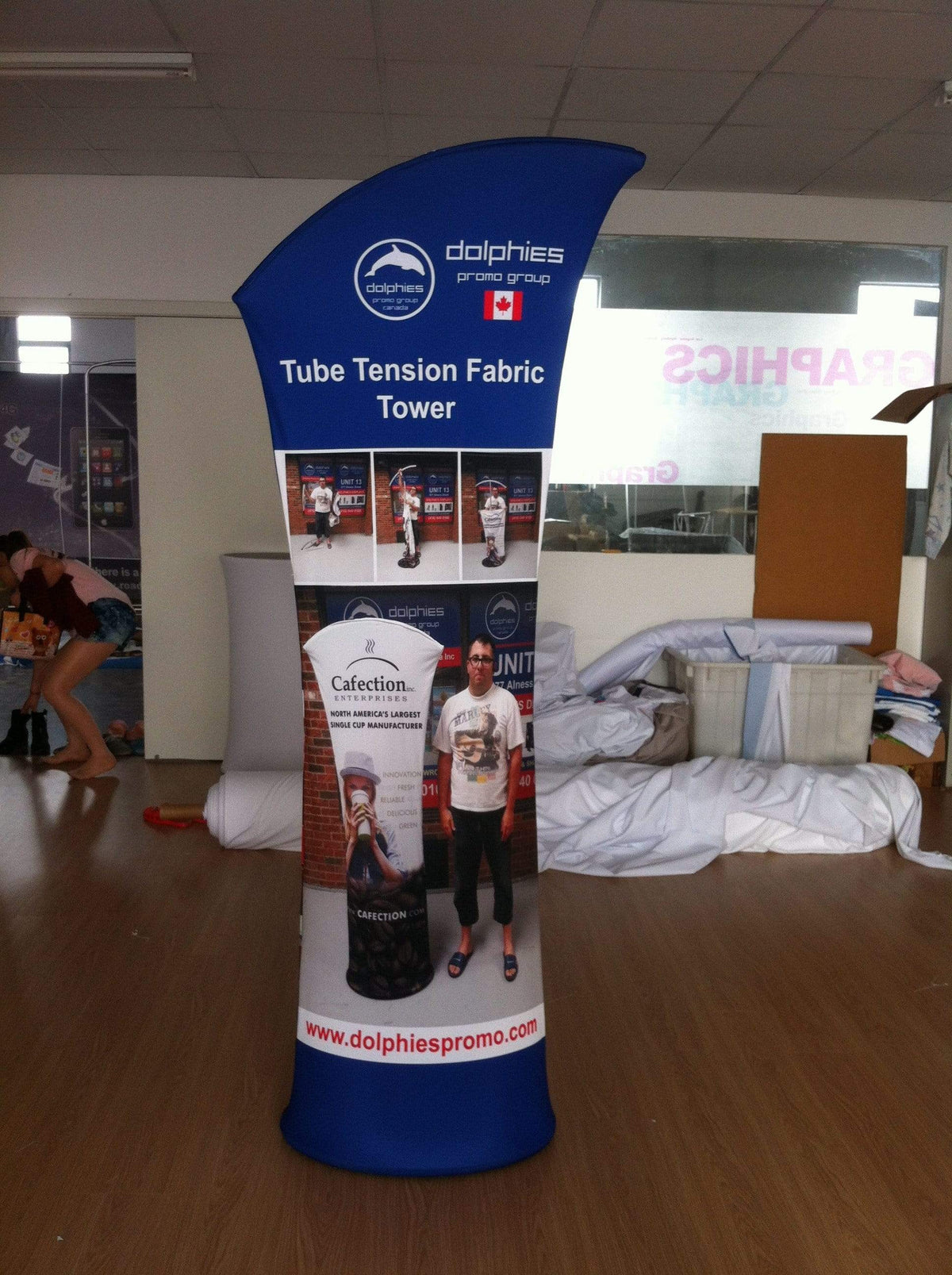 ป้ายตั้งแบบผ้า Fabric Tablet  สแตนด์จัดนิทรรศการ fabric texture ป้ายตั้งพื้นโฆษณา บูธงานพิมพ์ผ้า งานไวนิล ราคาถูก