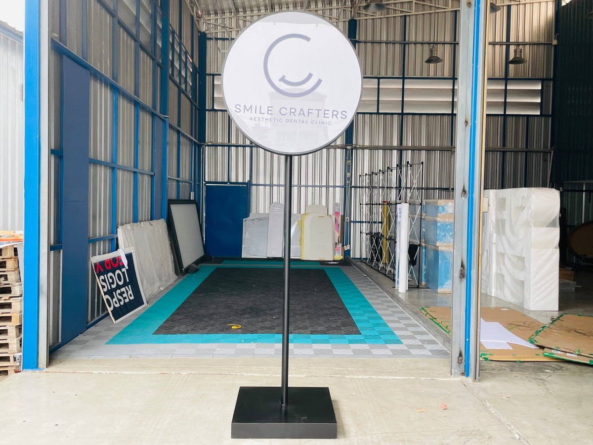 ป้ายคลินิกทำฟัน ป้ายคลินิกทันตกรรม ดีไซน์สะอาด ทันสมัย เหมาะสำหรับคลินิกและศูนย์ทันตกรรม