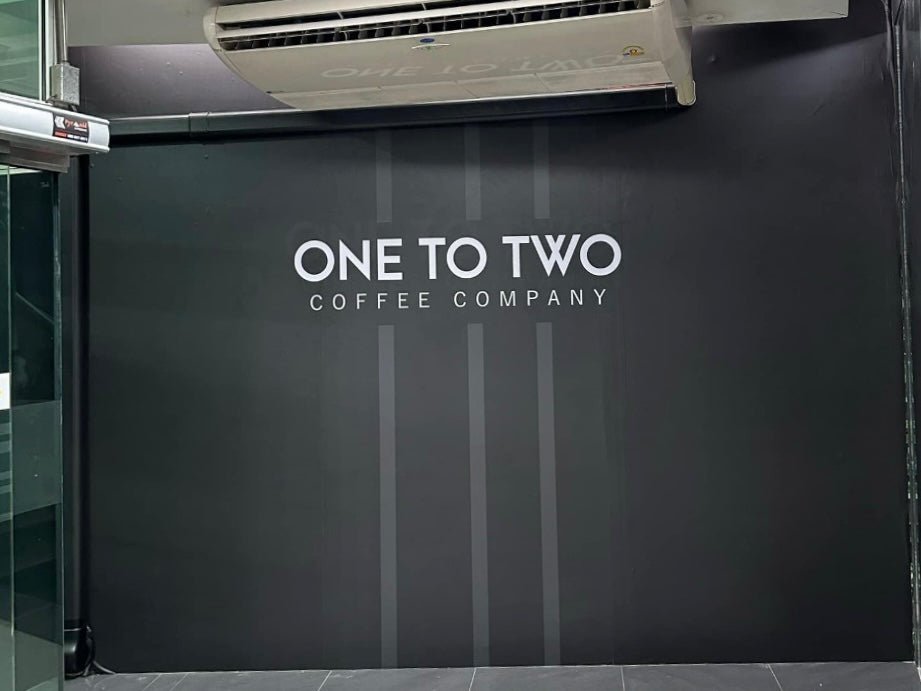 สติ๊กเกอร์ติดผนังห้อง และผนังปูน Wall Sticker พิมพ์ลายคมชัด ติดตั้งง่าย เหมาะสำหรับตกแต่งบ้าน ร้านค้า และออฟฟิศ