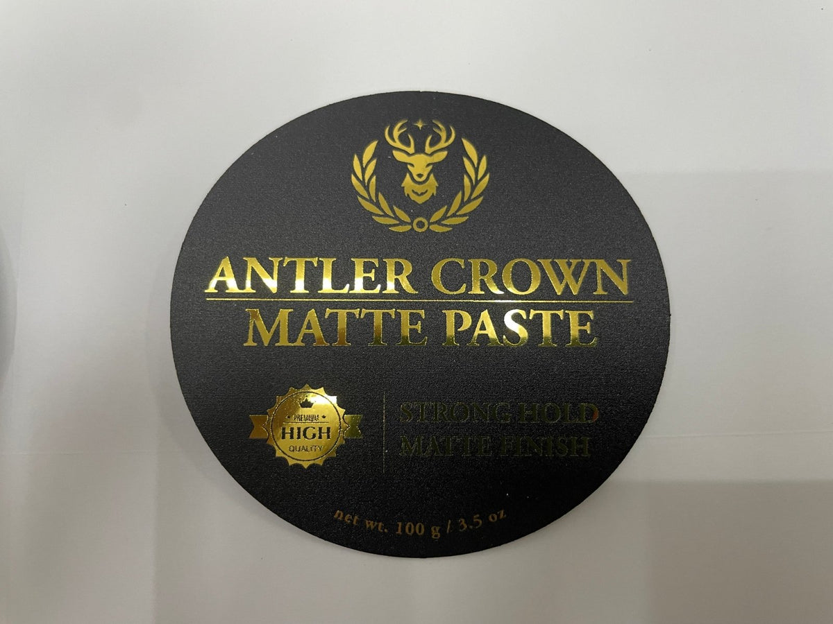 สติ๊กเกอร์ฉลากสินค้า สีทอง สีเงิน พิมพ์หรูหรา เพิ่มมูลค่าแบรนด์ เหมาะสำหรับบรรจุภัณฑ์ สินค้าพรีเมียม และงานโปรโมชัน