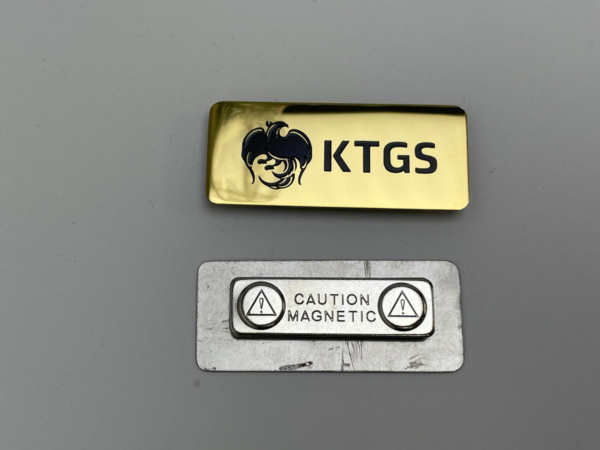 ป้ายชื่อติดอก ป้ายเข็มกลัด แม่เหล็ก เนมแทก ดีไซน์กะทัดรัด เหมาะสำหรับบริษัท และงานอีเวนต์