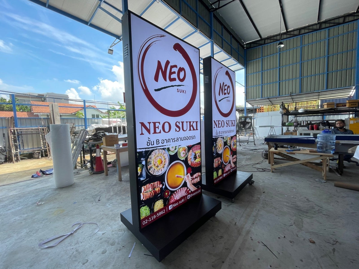 ป้ายไฟล้อเลื่อน และป้ายไฟมีล้อ เคลื่อนย้ายสะดวก สว่างคมชัด เหมาะสำหรับหน้าร้าน งานอีเวนต์ และป้ายโฆษณาโปรโมชัน