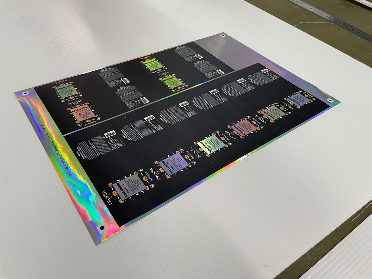 สติ๊กเกอร์โฮโลแกรม Hologram Sticker กันปลอม สะท้อนแสงหลากสี เพิ่มมูลค่าแบรนด์ เหมาะสำหรับฉลากสินค้า และงานพรีเมียม