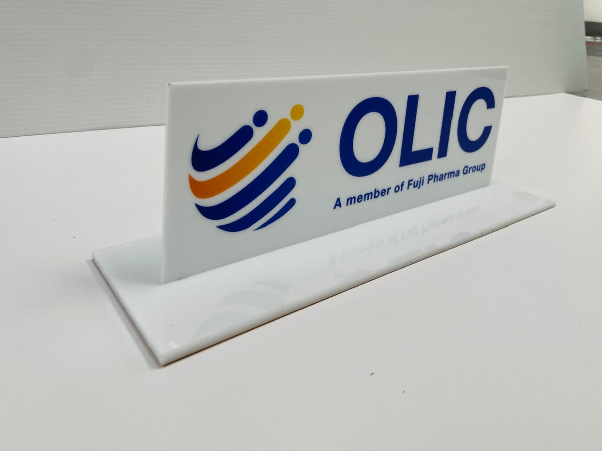 ป้ายอะคริลิคตั้งโต๊ะ และกรอบรูปอะคริลิคใส พิมพ์คมชัด ดีไซน์หรูหรา เหมาะสำหรับป้ายราคา เมนูร้านอาหาร และงานตกแต่ง