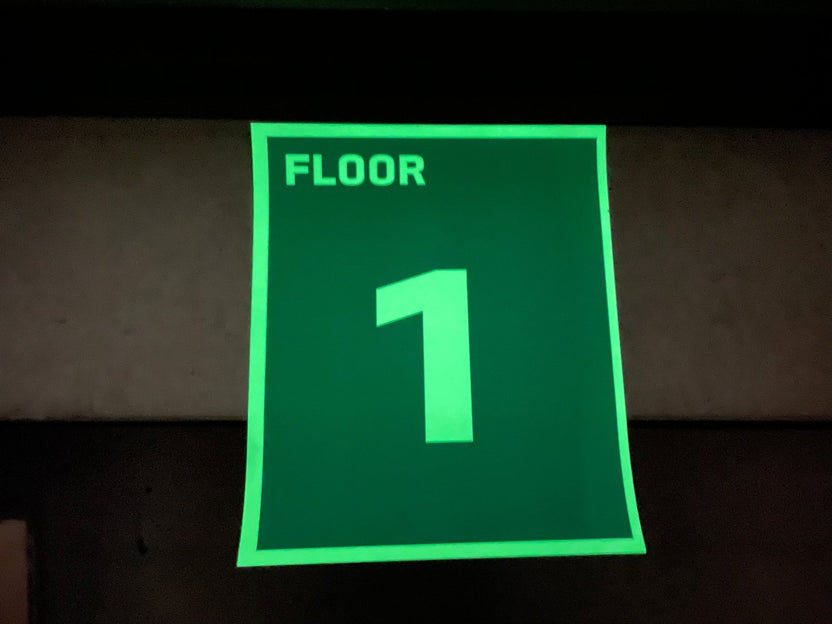 สติ๊กเกอร์เรืองแสง พรายน้ำ Glow in the Dark Sticker มองเห็นชัดในที่มืด เหมาะสำหรับงานตกแต่ง ป้ายความปลอดภัย และงานดีไซน์