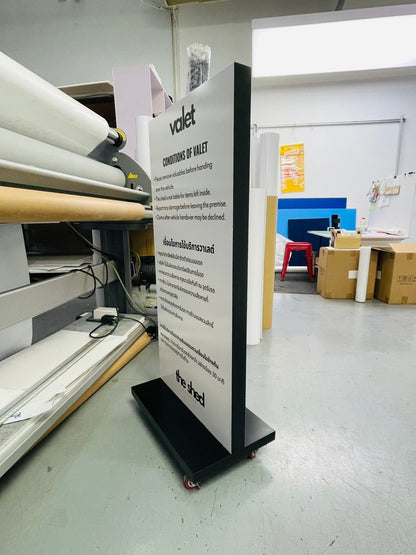 ป้ายล้อเลื่อน โครงเหล็ก